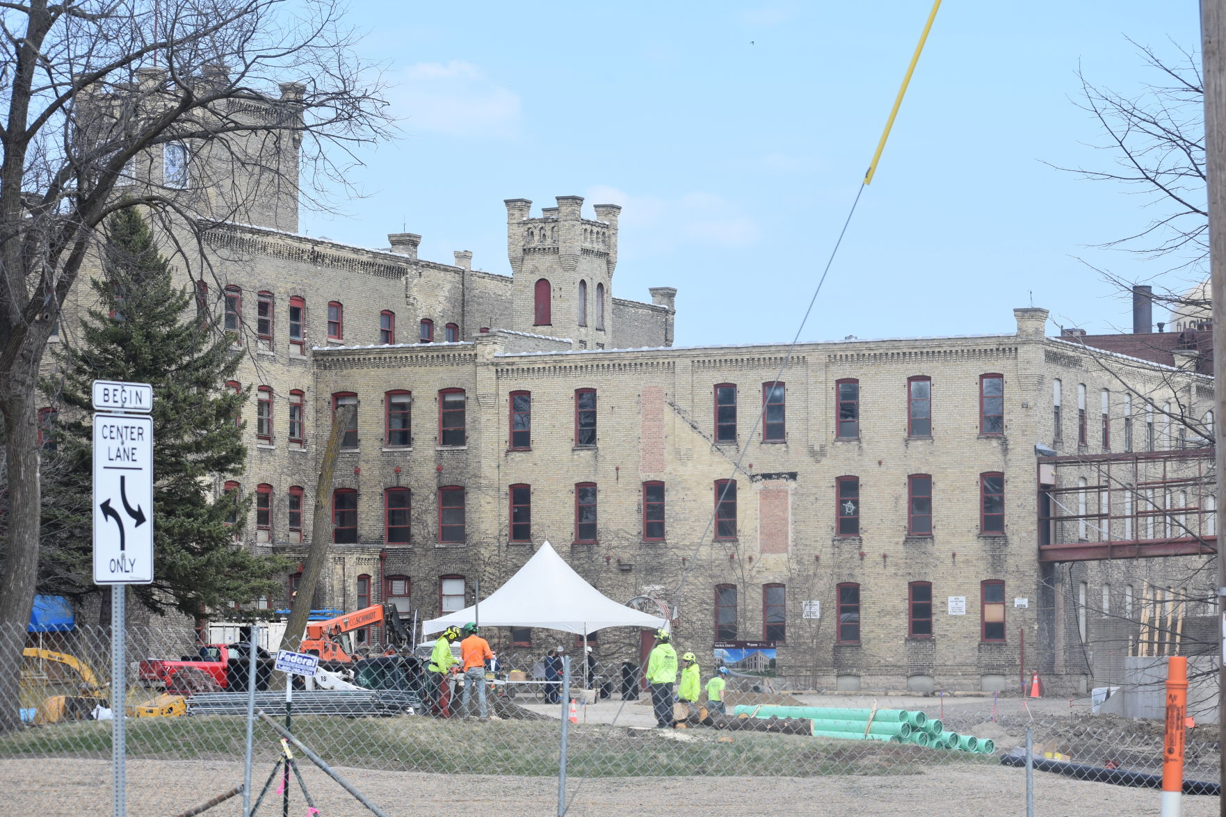 The 2200 building